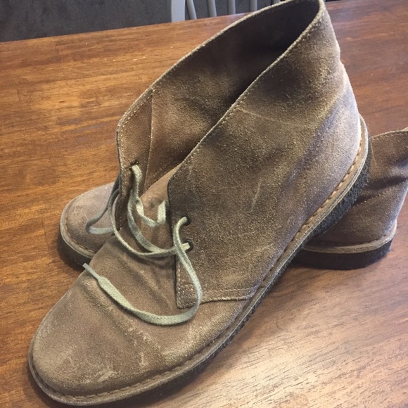 clarks desert boots mens silver